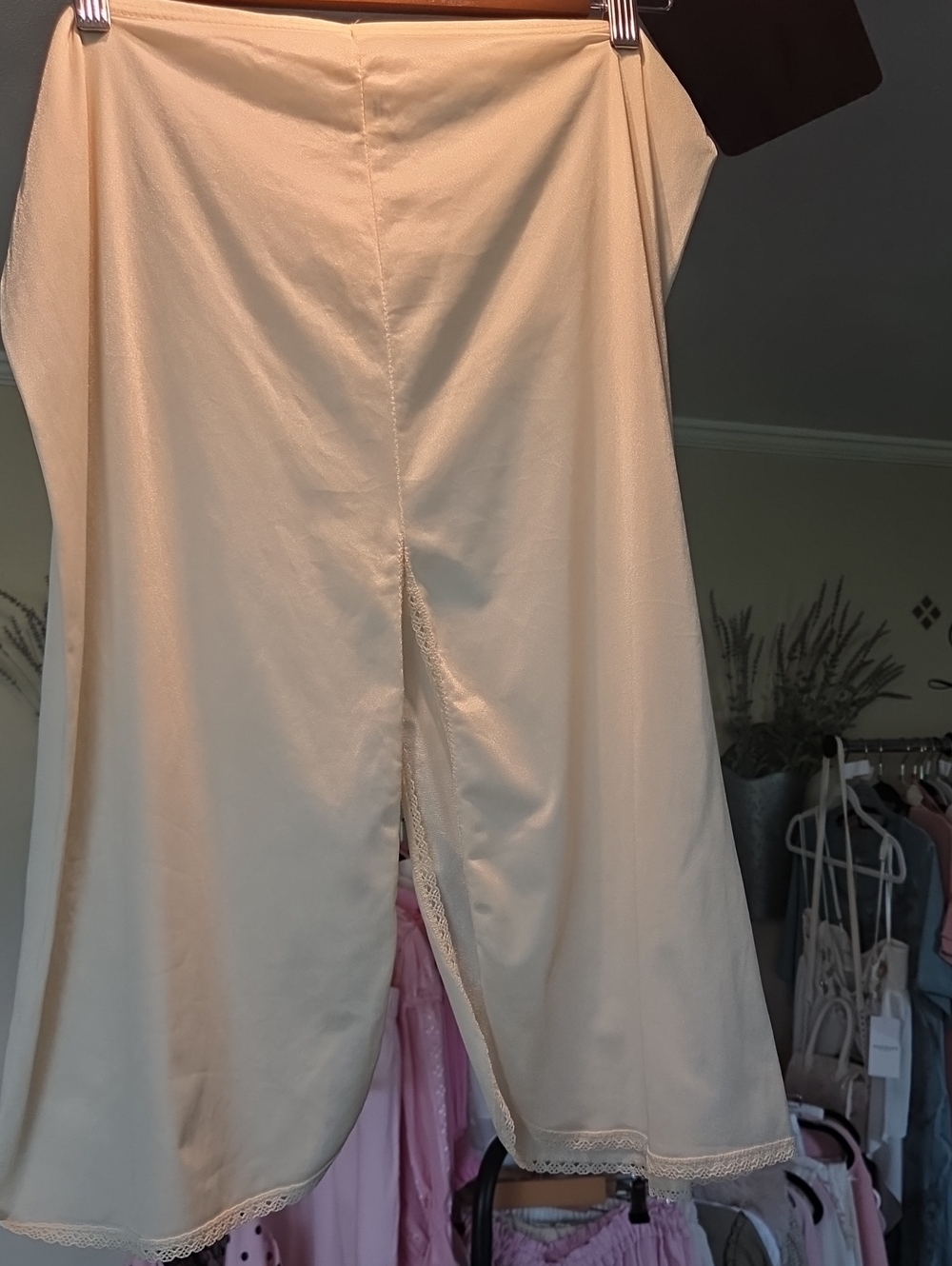Vintage Tea Stained Cream Midi Half-Slip with Lace Trim & Split Middle